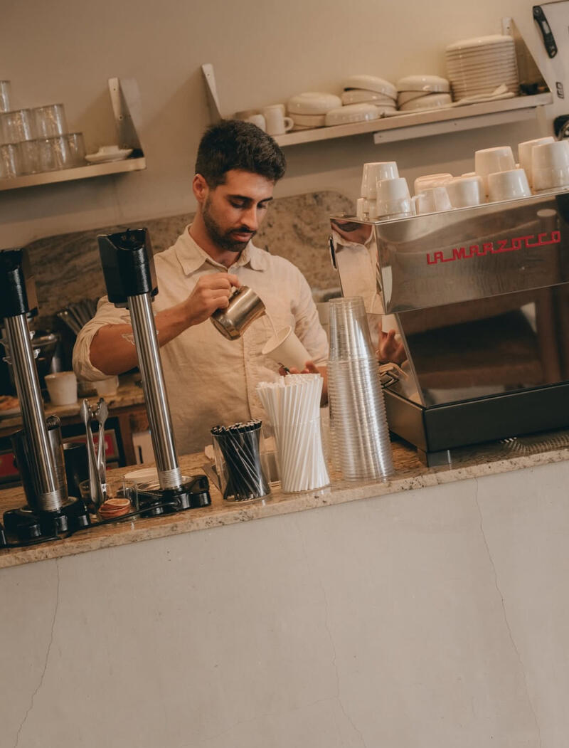 Oscar como barista